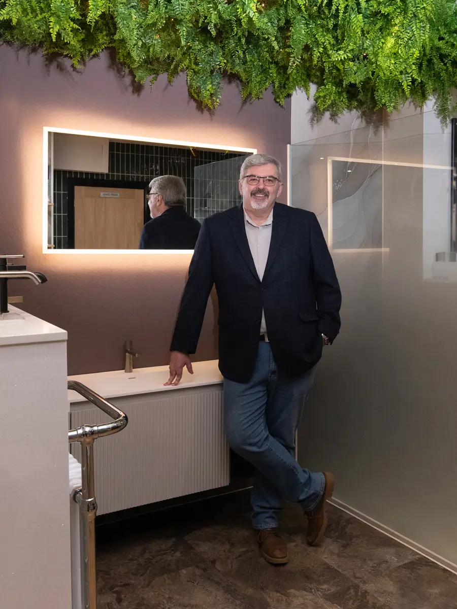 Page-Images-Team-900-x-1200-Andy